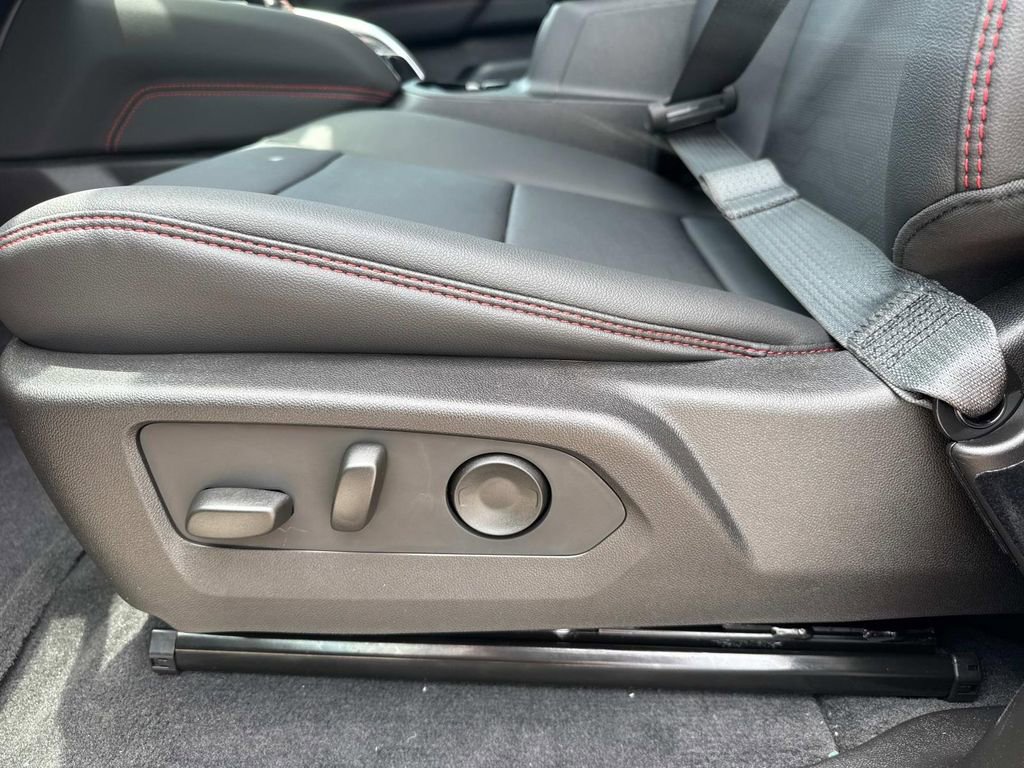 New 2026 Chevrolet Colorado Z71 w/ Z71 Convenience Package 2 image 15