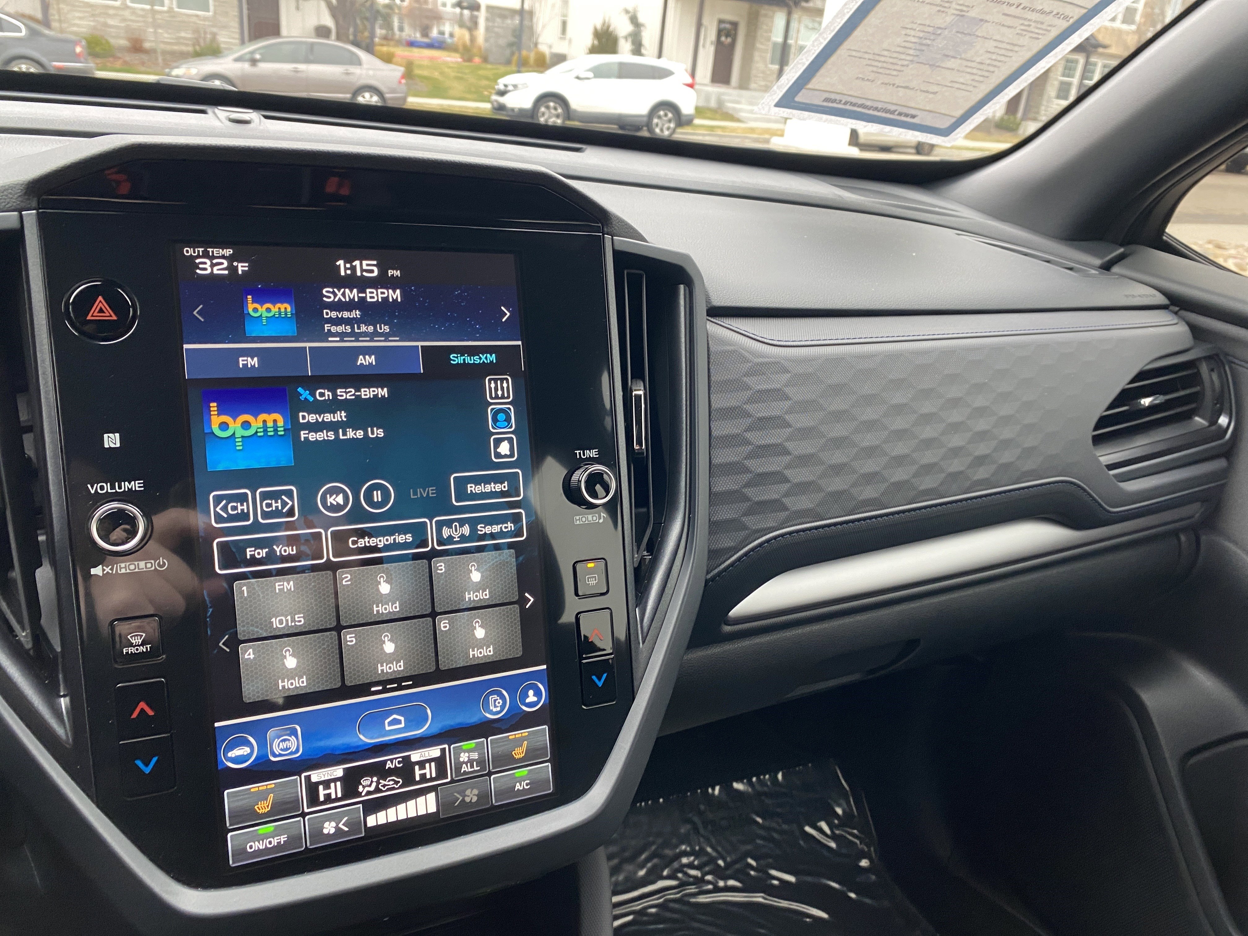 Used 2025 Subaru Forester Premium image 13