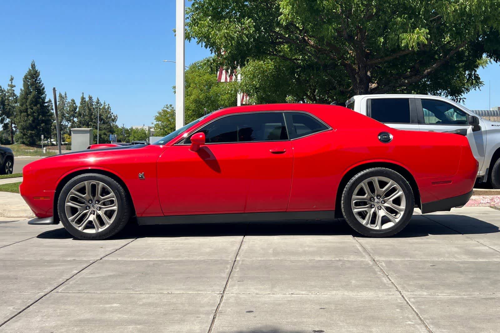 Used 2020 Dodge Challenger R/T Scat Pack RWD image 6