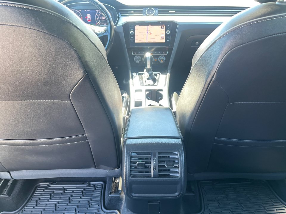 Used 2019 Volkswagen Arteon SEL FWD image 36
