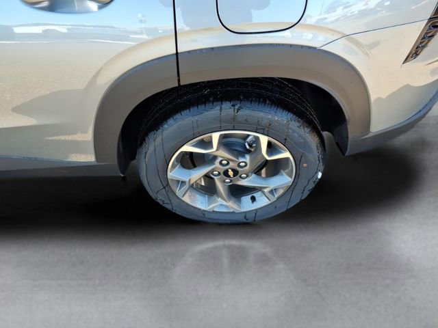 New 2026 Chevrolet Trax LT w/ Driver Confidence Package image 21