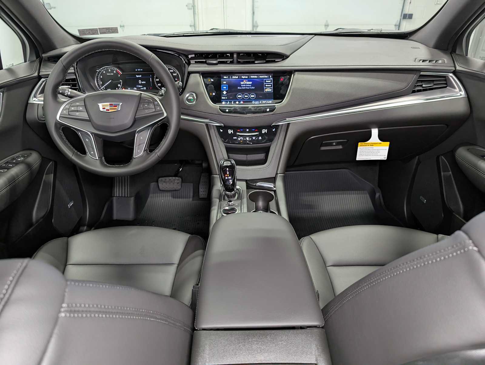 New 2026 Cadillac XT5 Luxury w/ LPO, Floor Liner Package AWD/4WD image 12