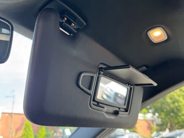 Used 2020 Mercedes-Benz C 300 4MATIC Sedan image 32