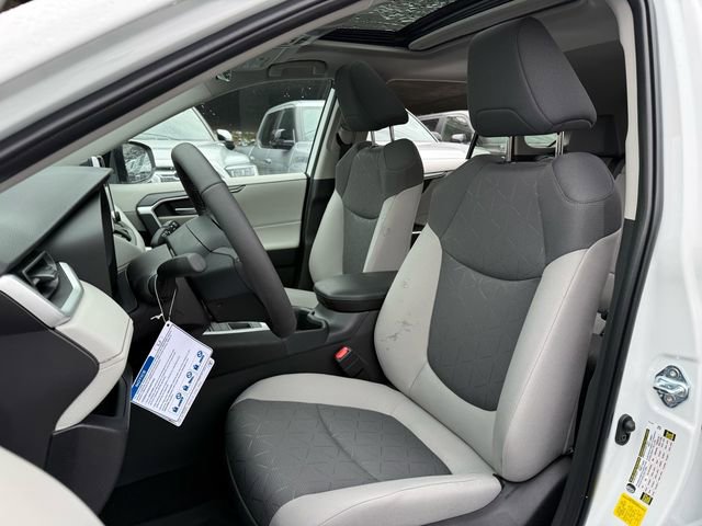 New 2025 Toyota RAV4 XLE image 8
