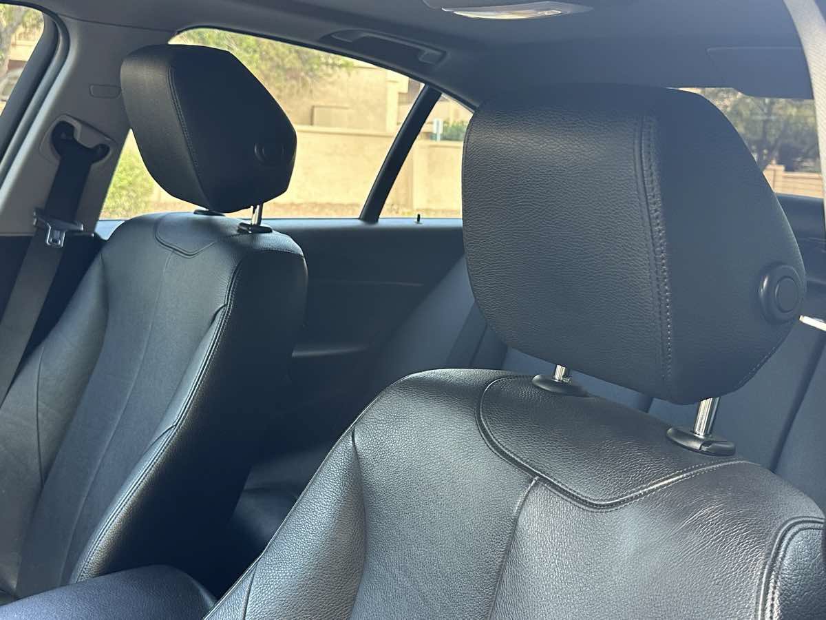 Used 2013 BMW 328i Sedan RWD image 22