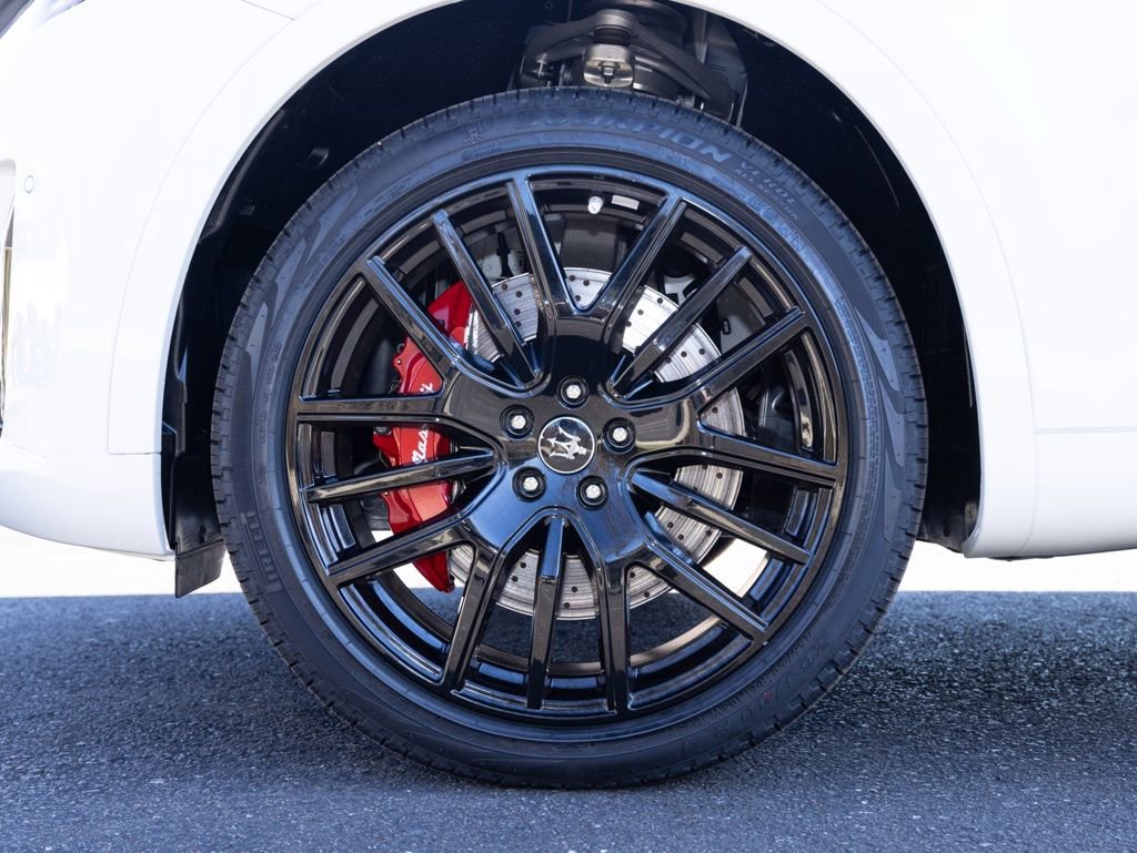 Used 2024 Maserati Levante Modena Ultima image 46