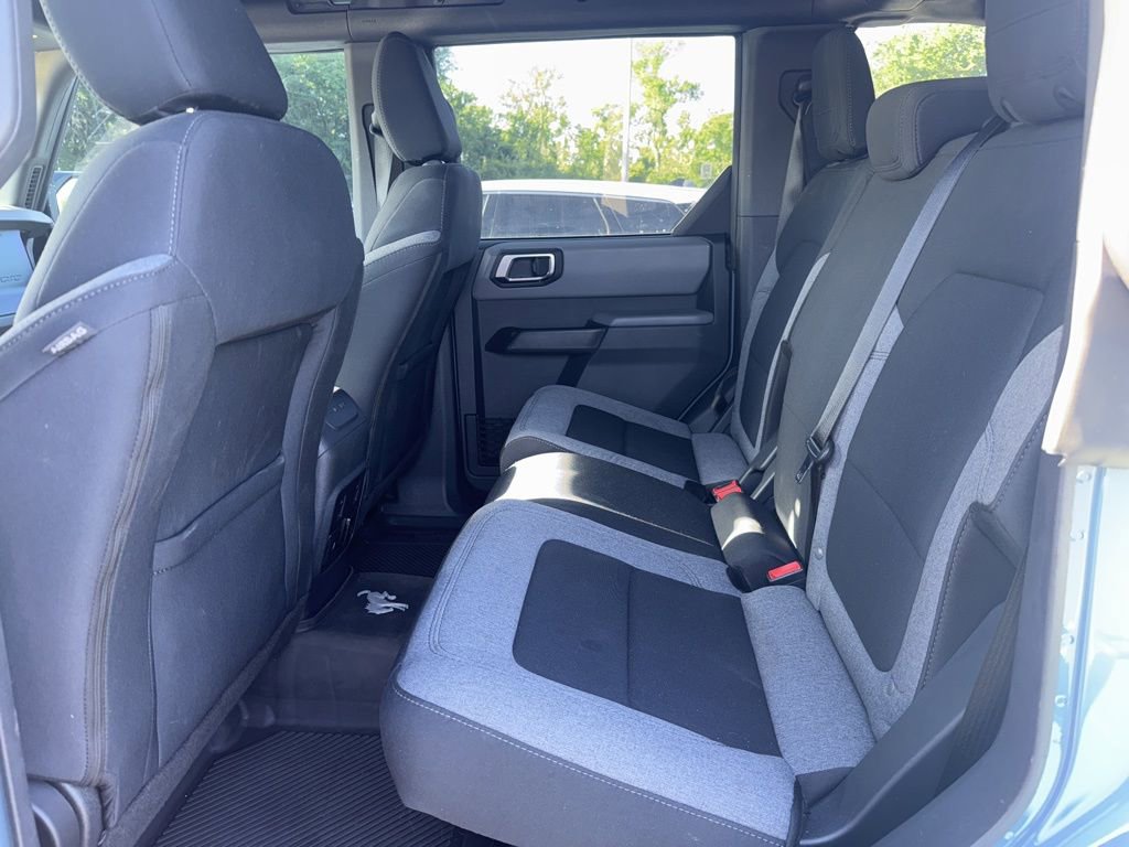 Used 2022 Ford Bronco Big Bend w/ Sasquatch Package image 5