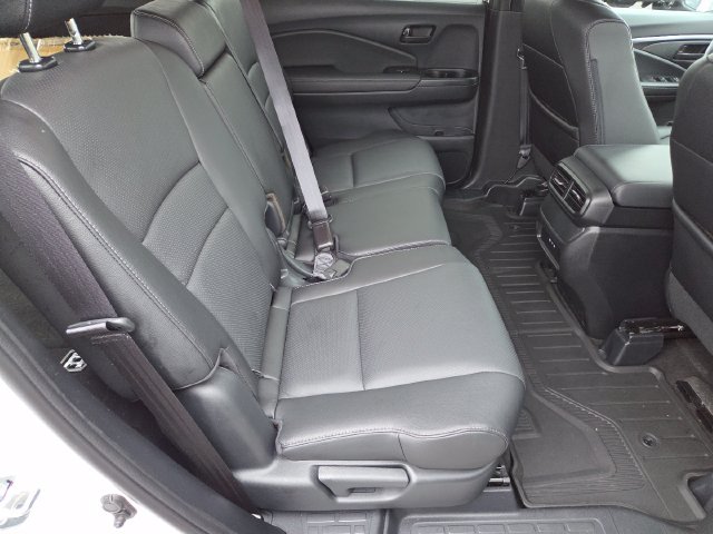 Used 2024 Honda Passport EX-L image 21