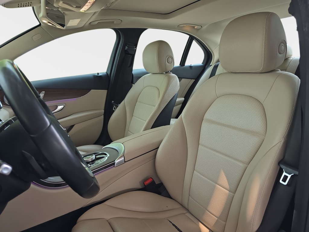 Used 2020 Mercedes-Benz C 300 4MATIC Sedan image 17