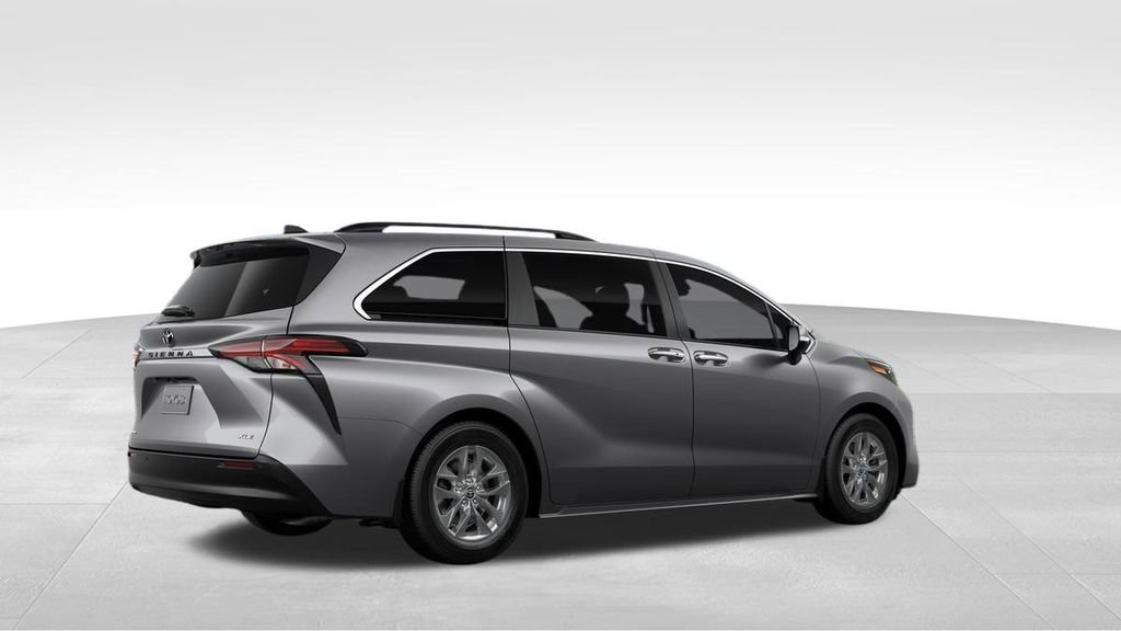 New 2026 Toyota Sienna XLE image 10