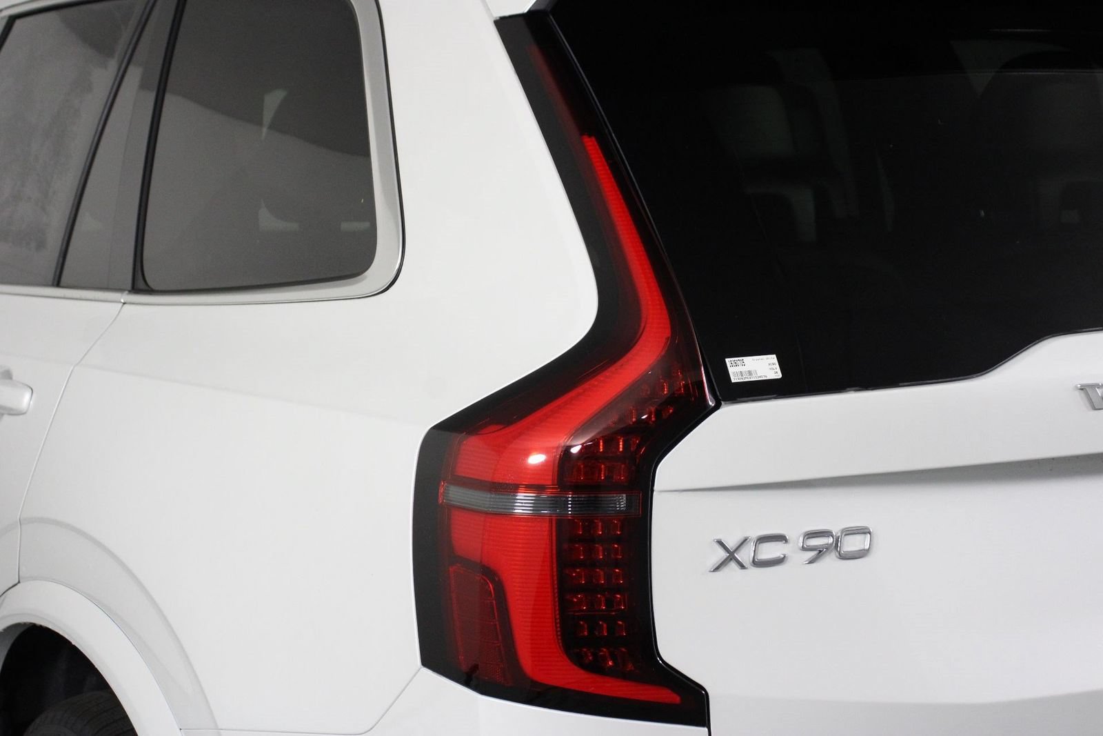 New 2026 Volvo XC90 B6 Plus AWD/4WD image 15