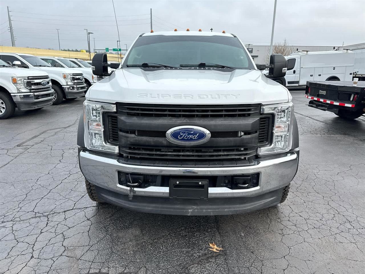 Used 2019 Ford F550 4x4 Crew Cab Super Duty image 3