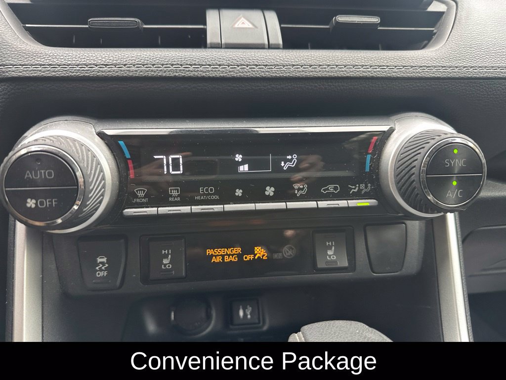Used 2019 Toyota RAV4 XLE w/ Convenience Package AWD/4WD image 19