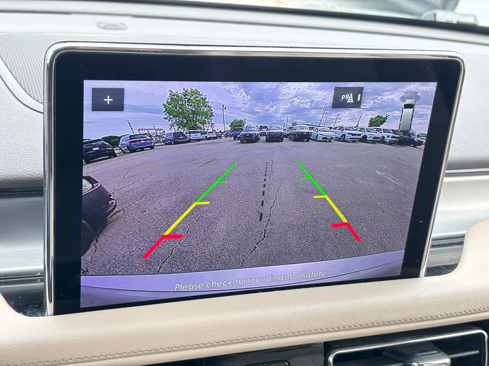 Used 2023 Lincoln Aviator 2WD image 10