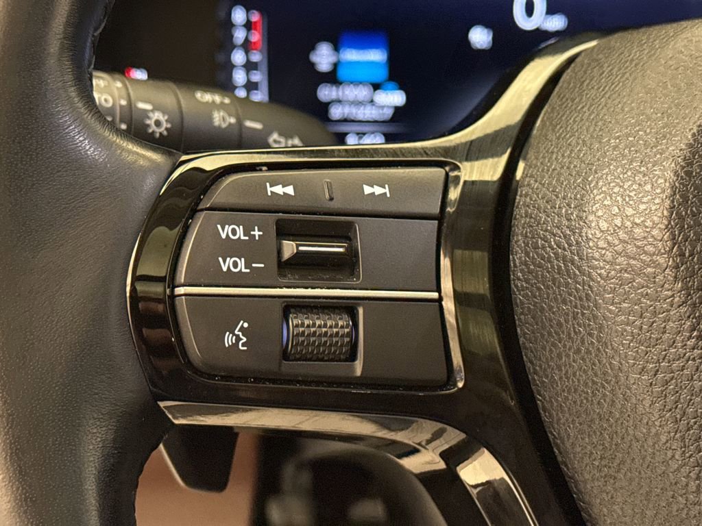 Certified 2025 Honda Pilot Elite image 34