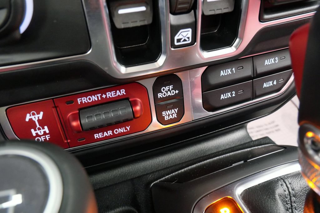 Used 2024 Jeep Wrangler Unlimited Rubicon 392 AWD/4WD image 28