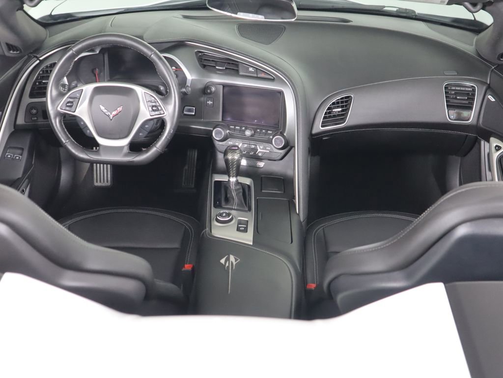 Used 2019 Chevrolet Corvette Stingray Convertible image 21