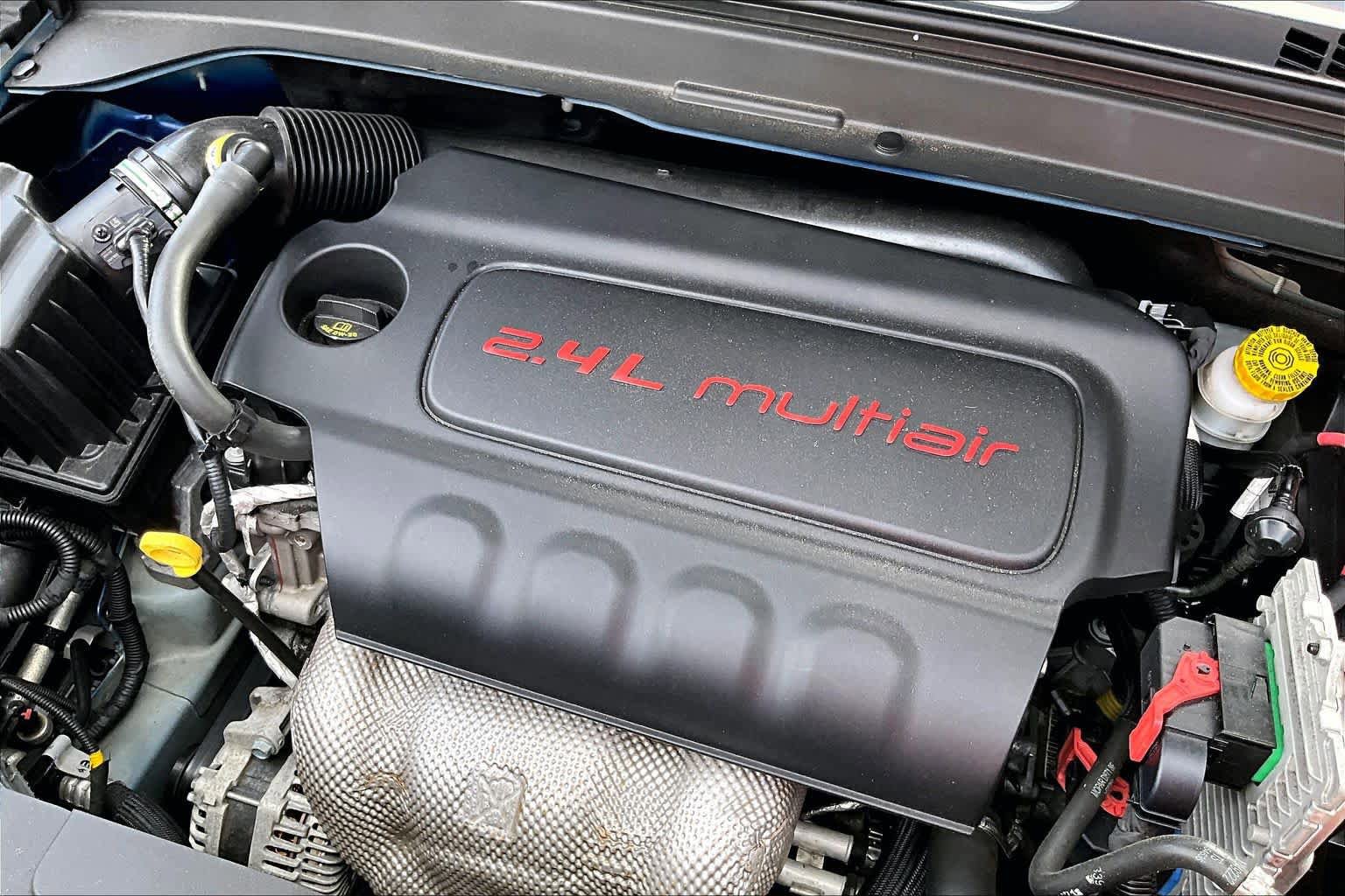Used 2018 Jeep Renegade Limited w/ Advanced Technology Group FWD image 32