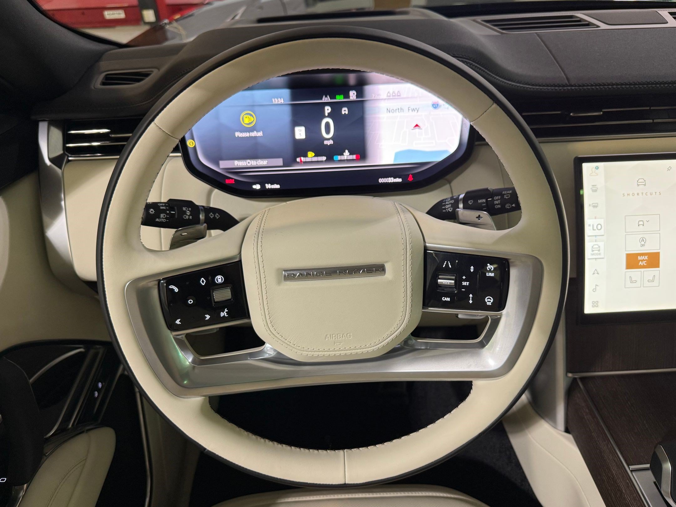 New 2026 Land Rover Range Rover SE AWD/4WD image 10