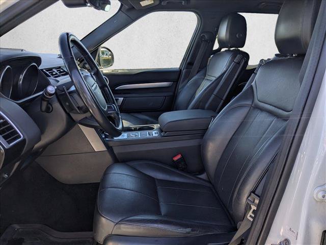 Used 2020 Land Rover Discovery Landmark AWD/4WD image 12