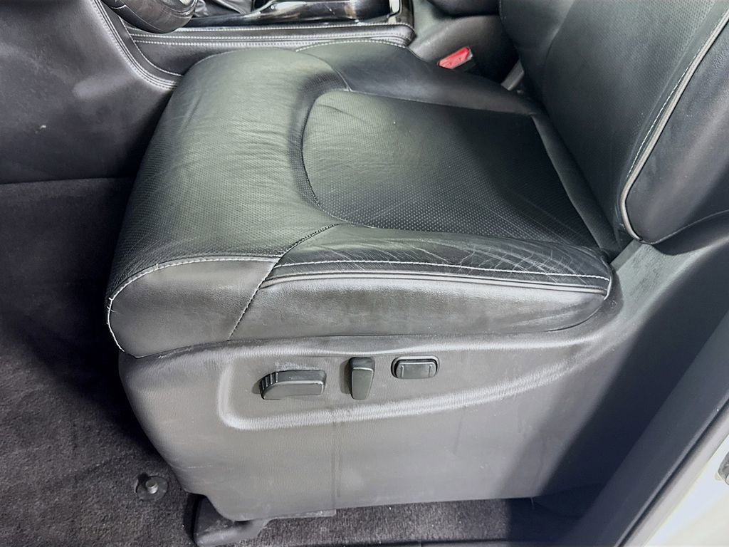 Used 2020 INFINITI QX80 Luxe w/ All-Season Package image 23