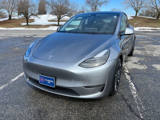 Used 2024 Tesla Model Y Performance image 4
