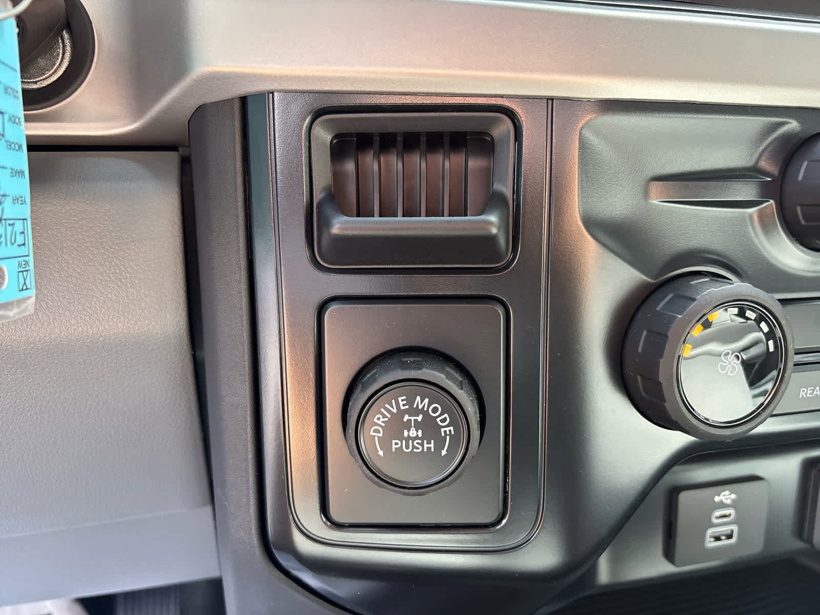 New 2026 Ford F250 XL image 10