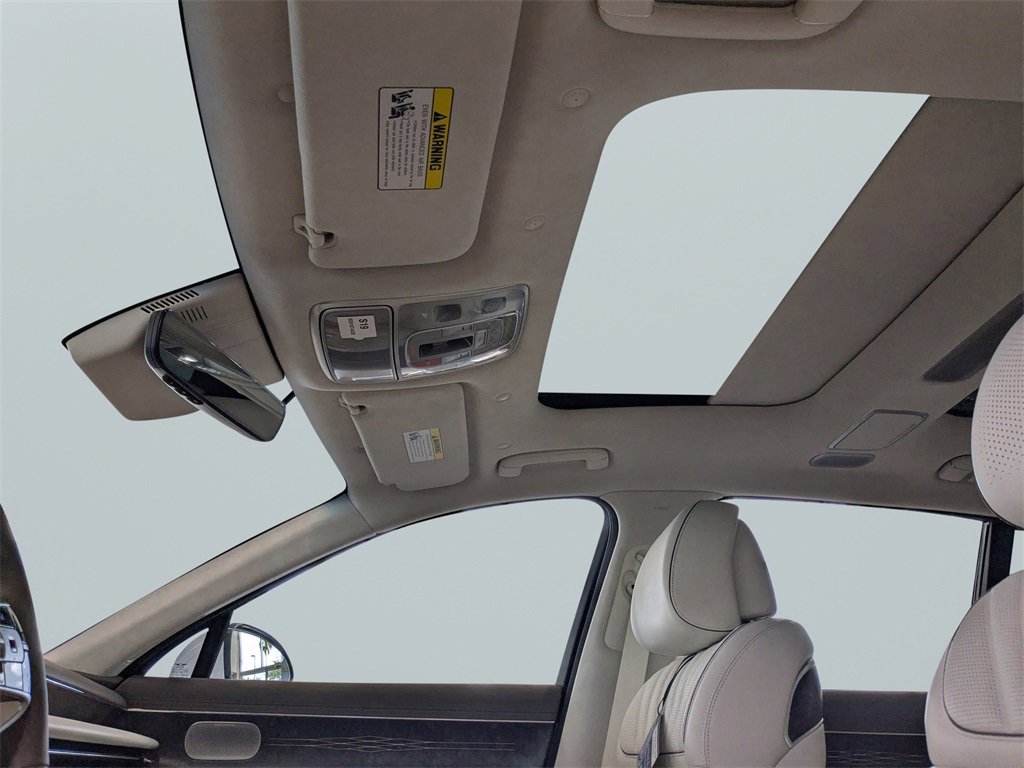 New 2025 Genesis G90 3.5T image 21