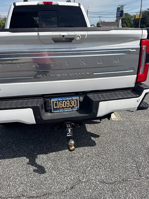 Certified 2024 Ford F250 Platinum w/ FX4 Off-Road Package AWD/4WD image 13