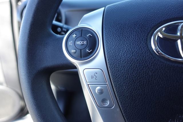 Certified 2016 Toyota Prius C Three image 14