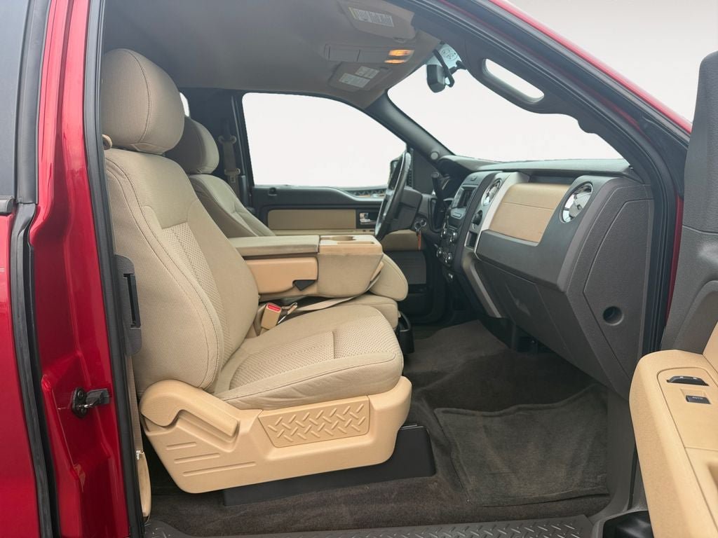 Used 2013 Ford F150 XLT w/ Luxury Equipment Group AWD/4WD image 24