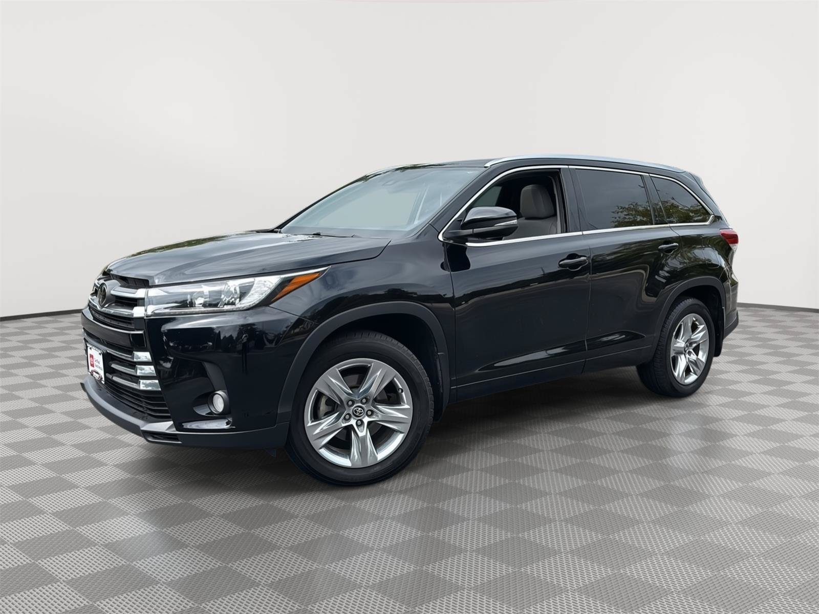 Used 2018 Toyota Highlander Limited AWD/4WD image 1