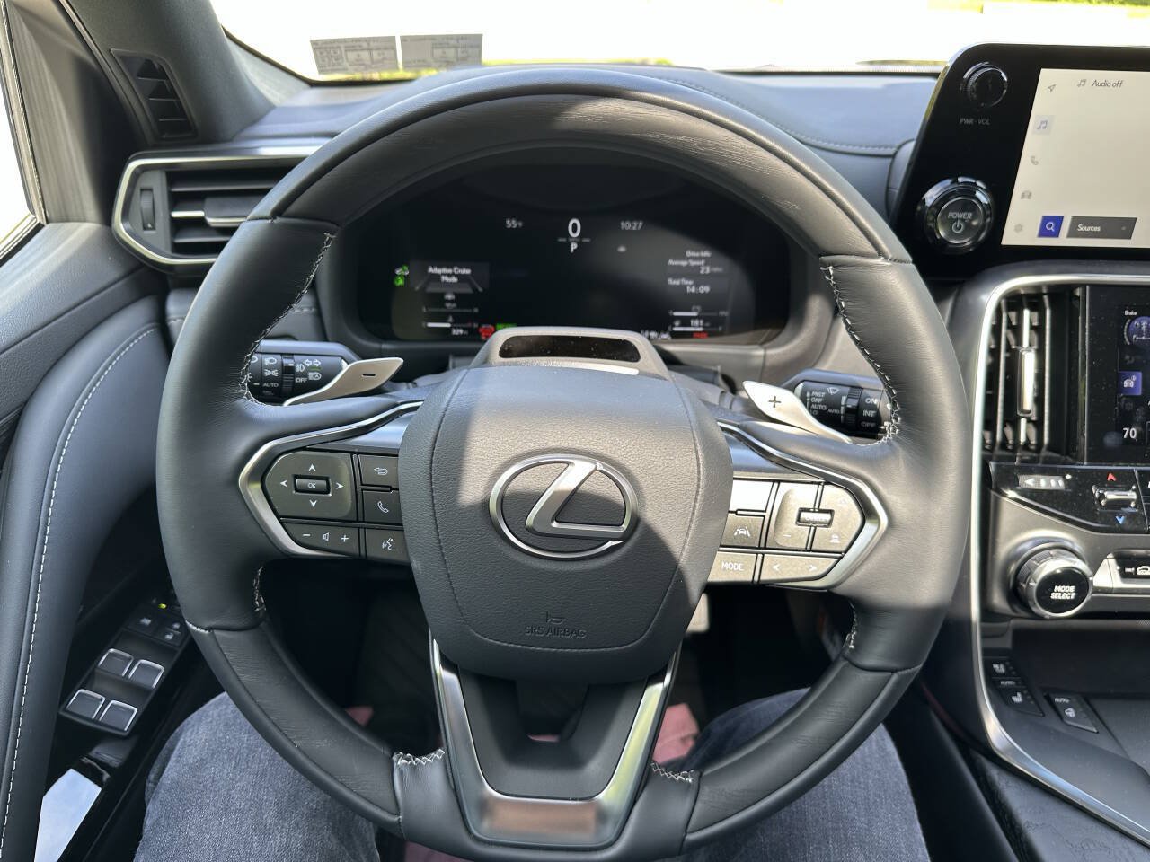 Used 2026 Lexus LX 700h Luxury AWD/4WD image 29
