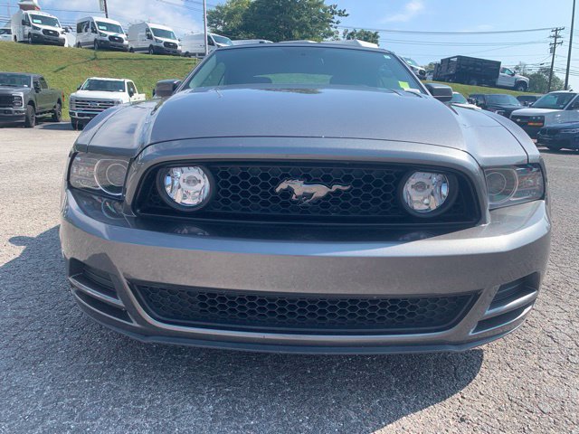 Used 2013 Ford Mustang GT RWD image 3