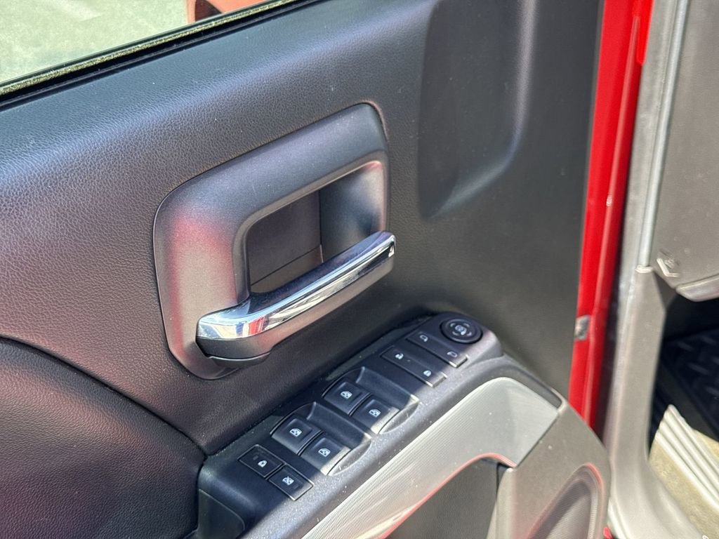 Used 2018 Chevrolet Silverado 1500 LT w/ All Star Edition AWD/4WD image 20