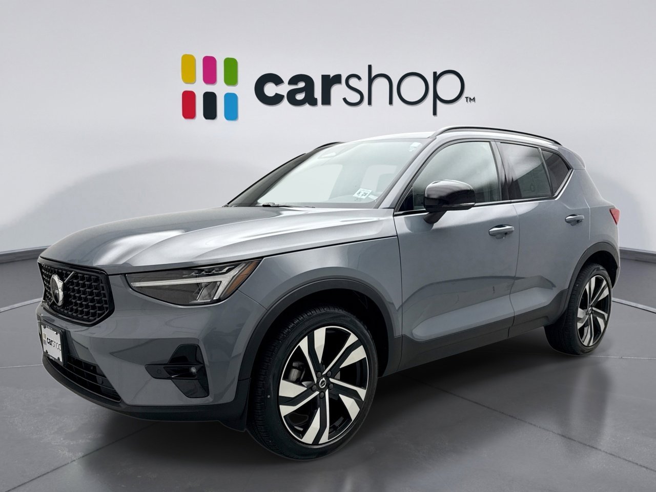 Used 2023 Volvo XC40 B5 Plus w/ Protection Package Premier