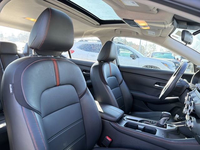 Used 2024 Nissan Sentra SR w/ SR Premium Package image 17