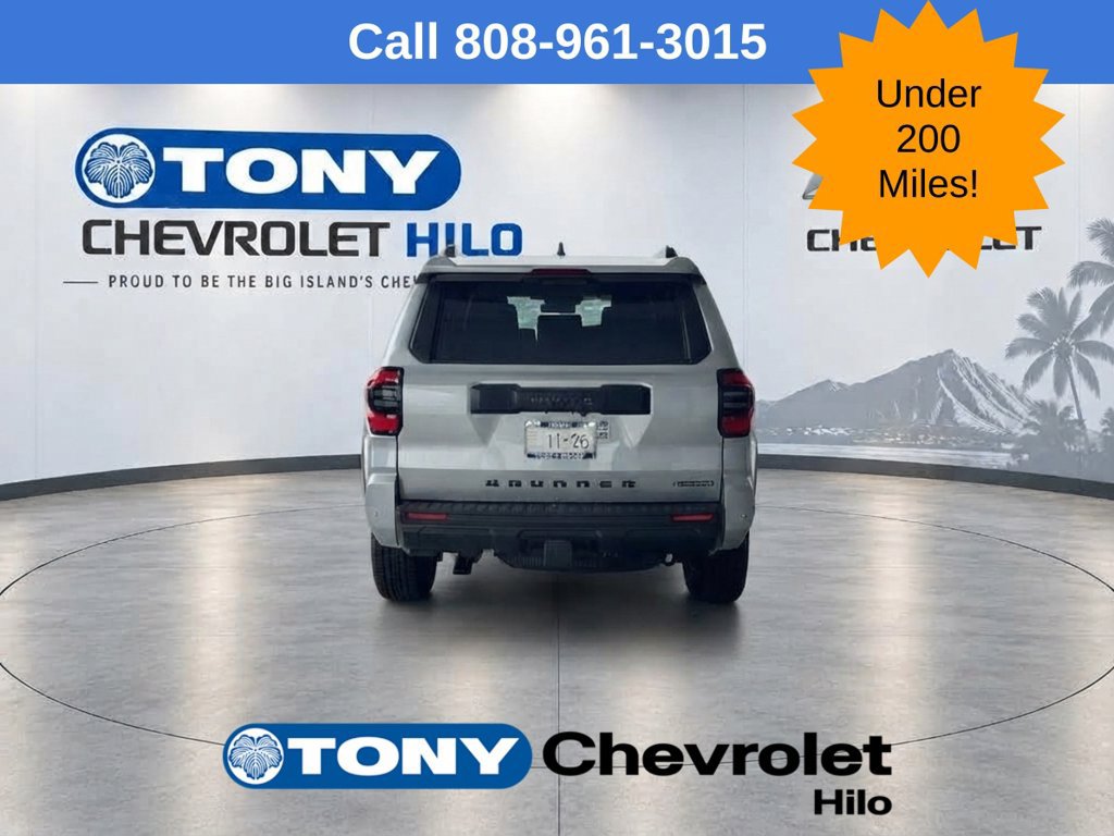 Used 2025 Toyota 4Runner TRD Off-Road AWD/4WD image 4