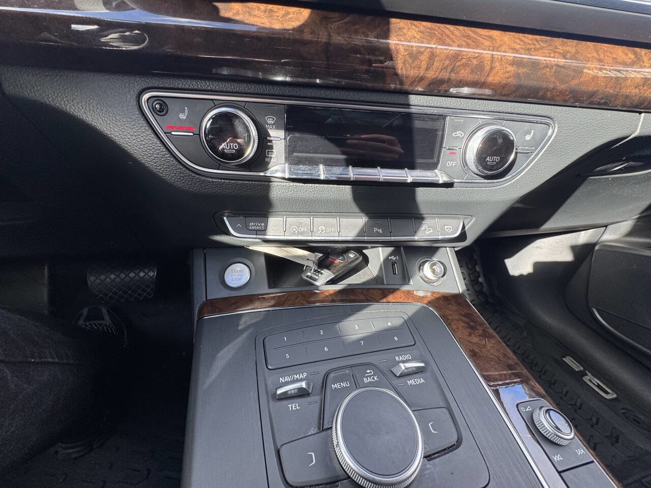 Used 2020 Audi Q5 2.0T Premium w/ Convenience Package image 33