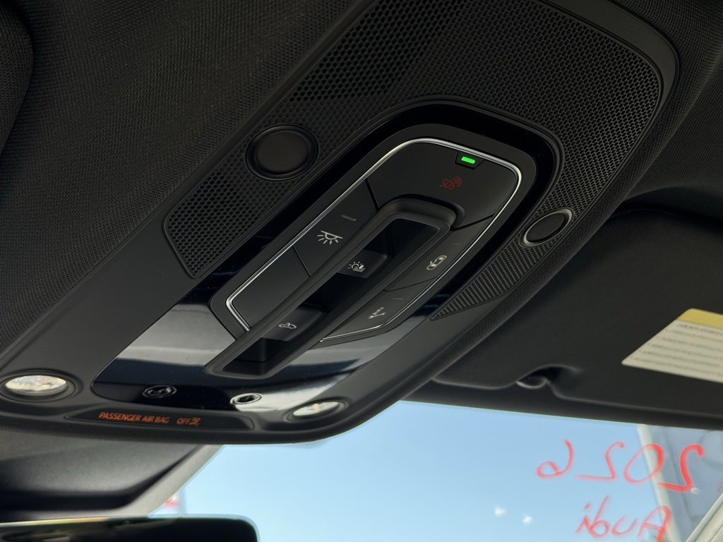 New 2026 Audi SQ8 Premium Plus image 38