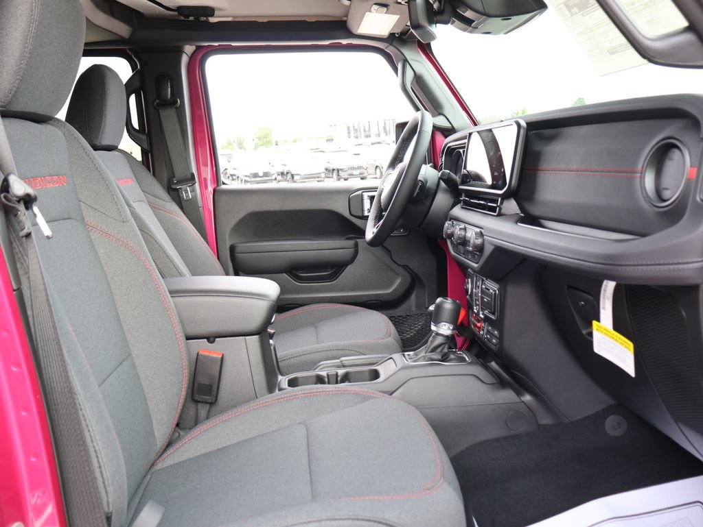 New 2026 Jeep Wrangler Unlimited Rubicon AWD/4WD image 9