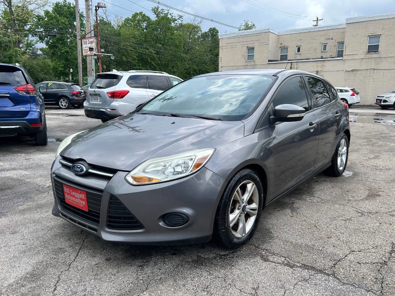 Used 2014 Ford Focus SE FWD image 2