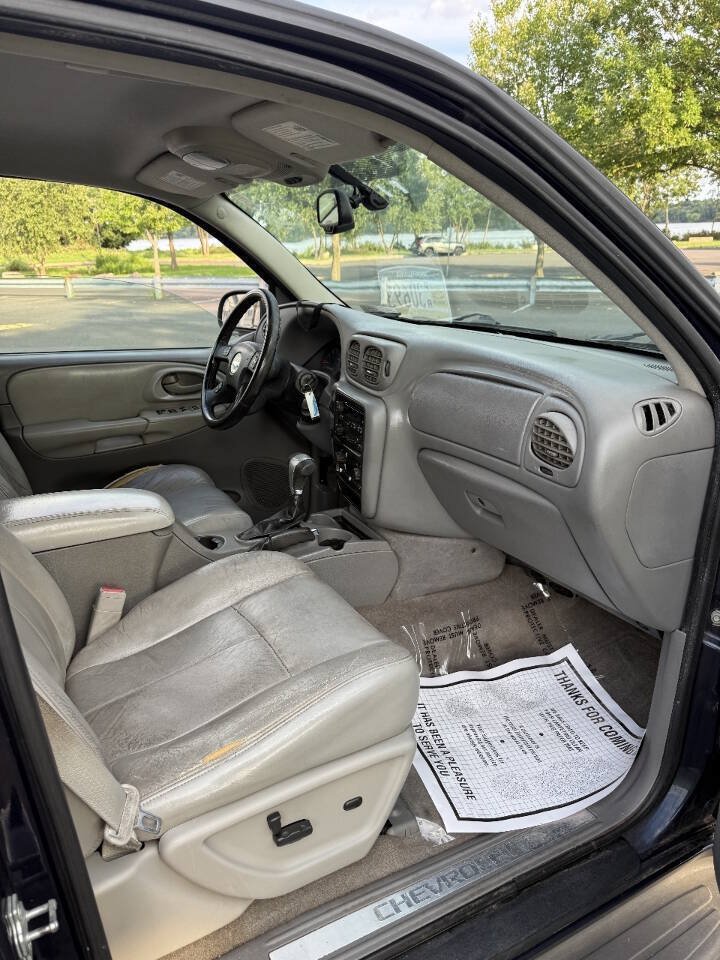 Used 2008 Chevrolet TrailBlazer 4WD image 15
