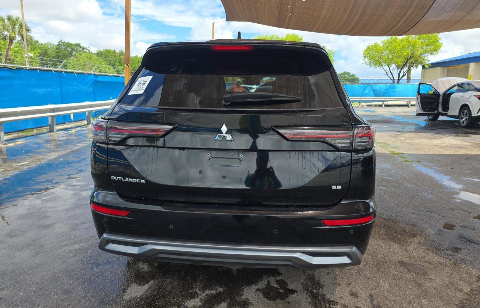 Used 2025 Mitsubishi Outlander SE image 5