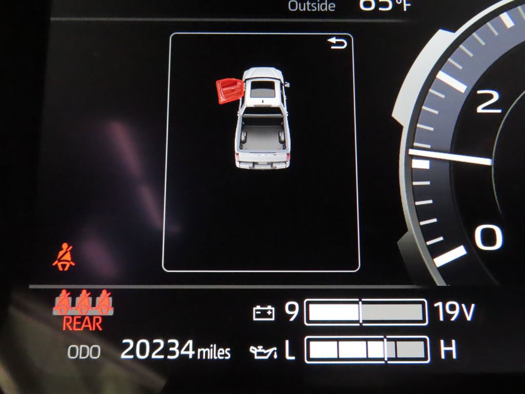 Used 2024 Toyota Tundra Limited w/ TRD Off-Road Package AWD/4WD image 15