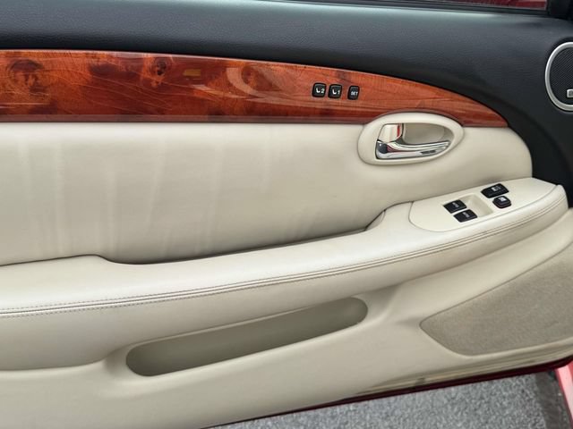 Used 2006 Lexus SC 430 Convertible RWD image 35