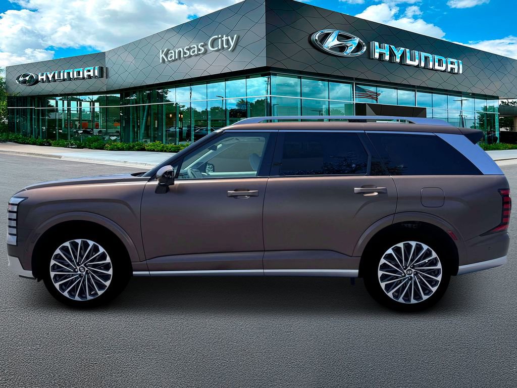 New 2026 Hyundai Palisade Calligraphy FWD image 3