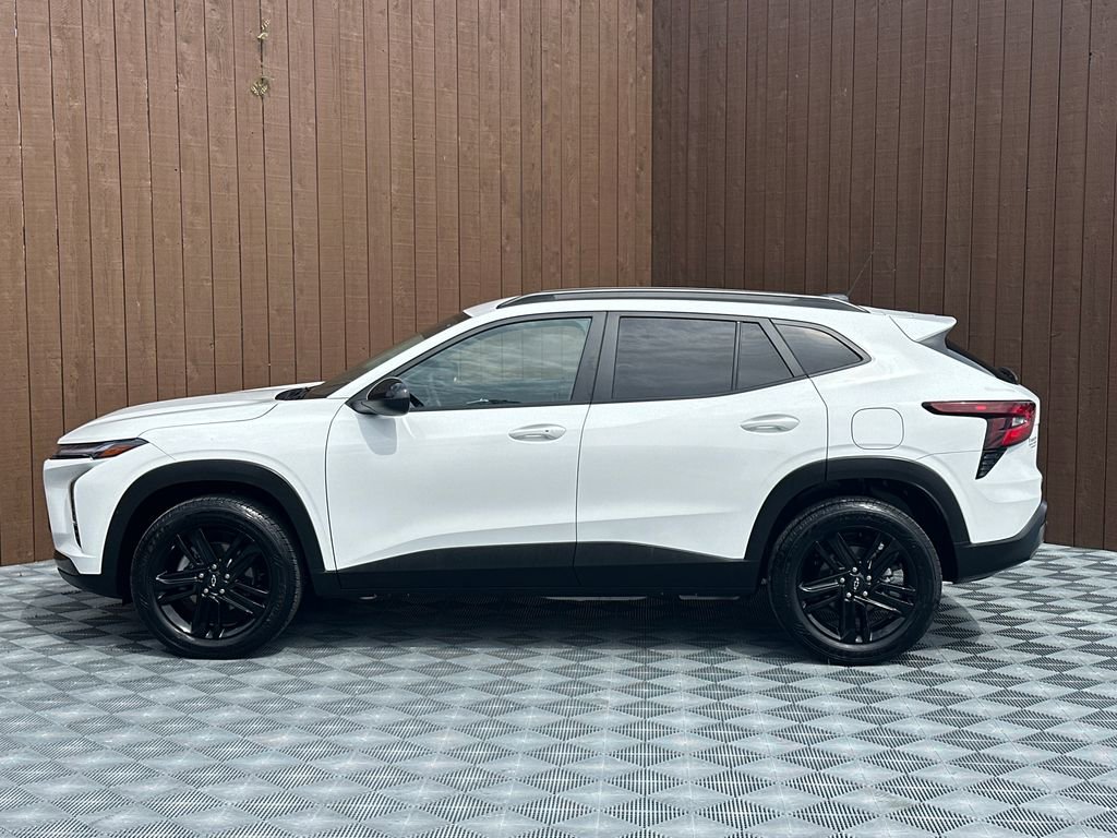 Used 2025 Chevrolet Trax ACTIV image 15