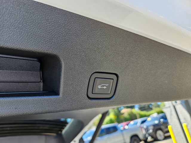 New 2026 GMC Acadia Elevation FWD image 13