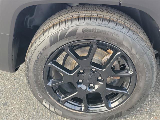 Certified 2020 Jeep Renegade Altitude FWD image 4